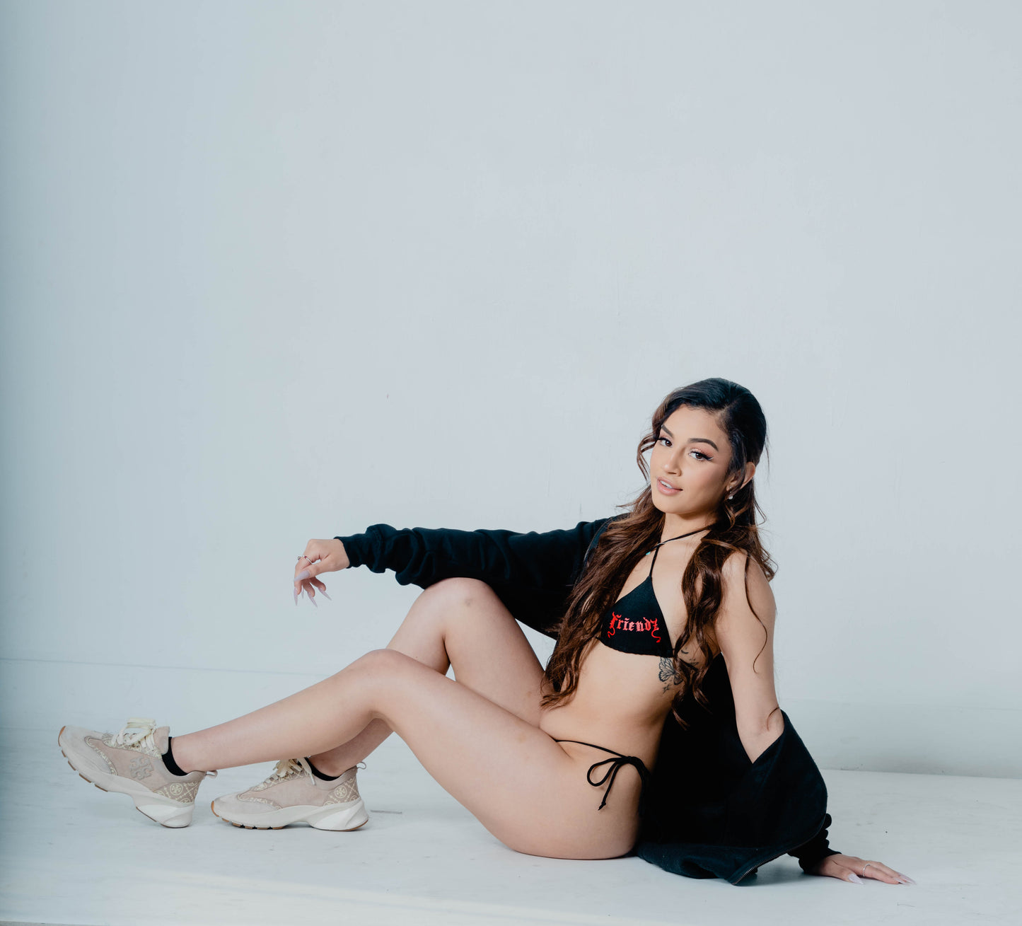 PREMIUM 𝙊𝙉𝙇𝙔𝙁𝙍𝙄𝙀𝙉𝘿𝙕 SUMMER BIKINI SET